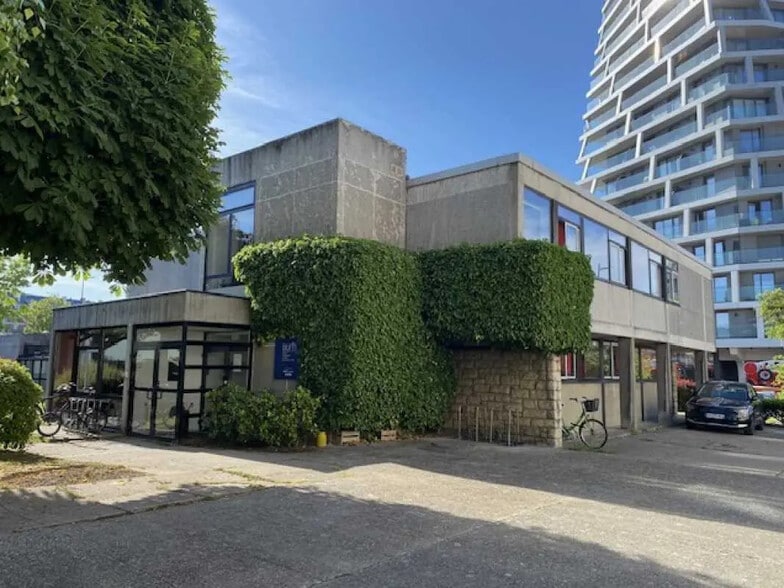 50 Rue Jean Macé, Le Havre à louer - Photo de l’immeuble – Image 3 sur 9