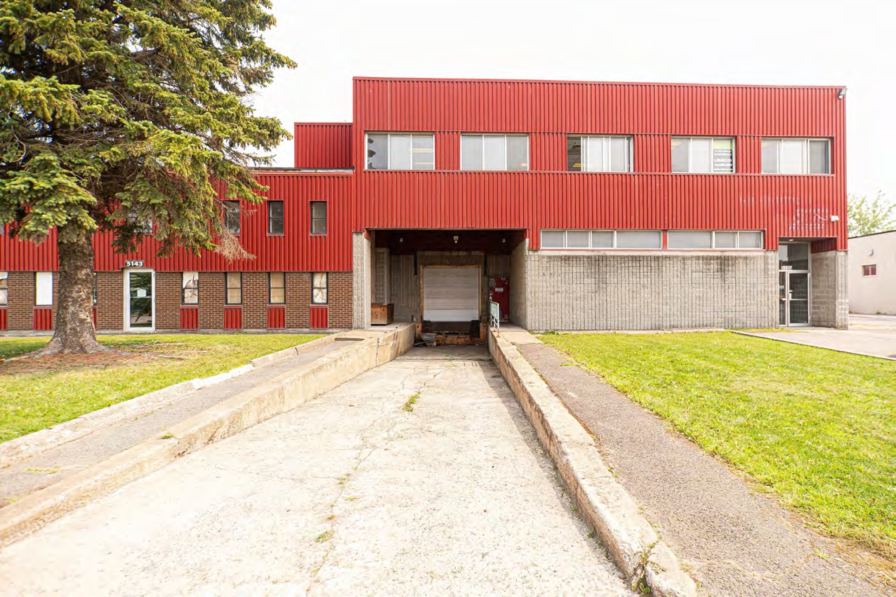 5260 Ramsay Rue, Saint-hubert, QC à louer Photo de l’immeuble– Image 1 sur 8