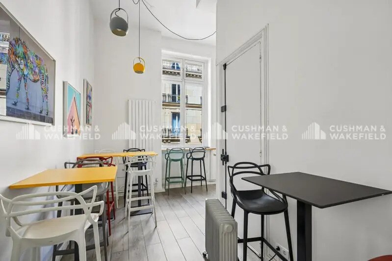 4 Avenue Hoche, Paris à louer - Photo intérieure – Image 2 sur 15