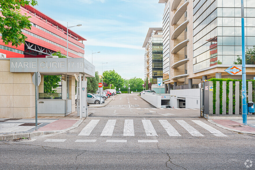 Calle Marie Curie, 19, Rivas-Vaciamadrid, Madrid à louer - Photo de l’immeuble – Image 3 sur 14