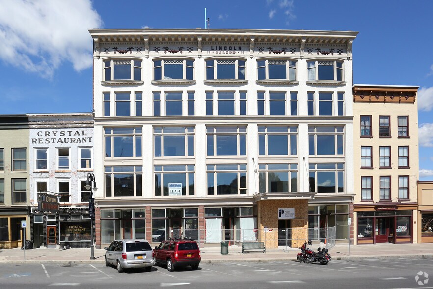 89-99 Public Sq, Watertown, NY à louer - Photo de l’immeuble – Image 3 sur 4