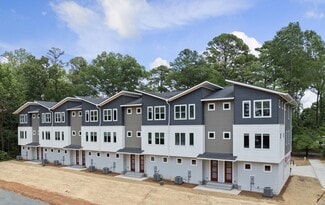 Plus de détails pour 4204 Reavis Rd, Raleigh, NC - Logement à vendre