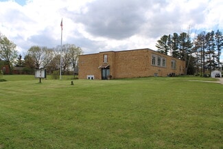 Plus de détails pour W771 Armstrong Rd, Campbellsport, WI - Logement à vendre