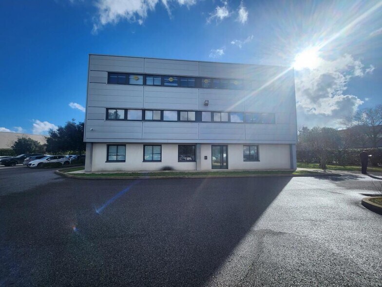 Bureau dans Pérols à louer - Photo de l’immeuble – Image 2 sur 7