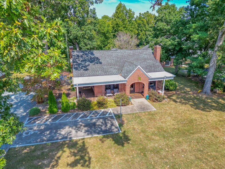 7741 Matthews Mint Hill Rd, Mint Hill, NC à vendre - Photo de l’immeuble – Image 3 sur 4
