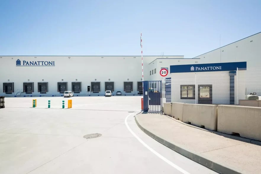 Industriel/Logistique dans Zaragoza, Zaragoza à louer - Photo de l’immeuble – Image 2 sur 2