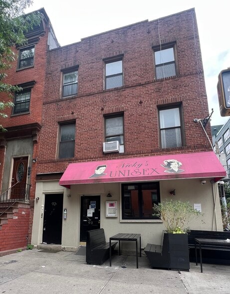 90 S 4th St, Brooklyn, NY à louer - Photo de l’immeuble – Image 2 sur 2