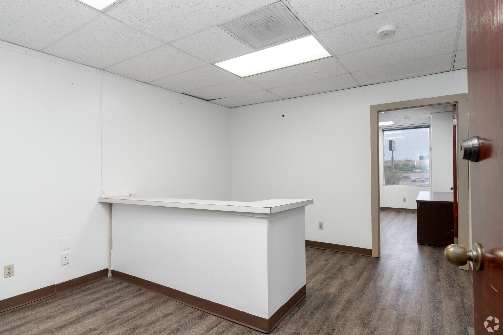 6070 Gateway Blvd E, El Paso, TX à louer Photo intérieure– Image 1 sur 2