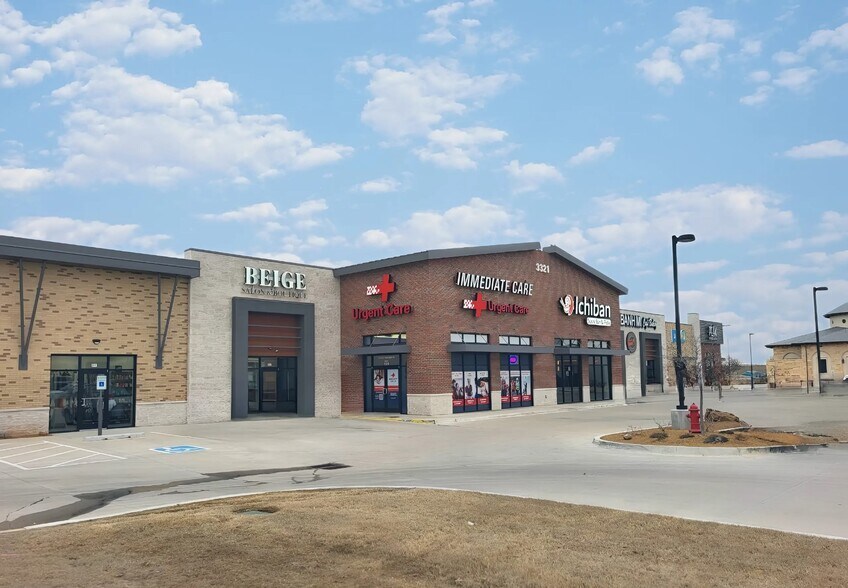 3321 W Tecumseh Rd, Norman, OK à louer - Photo de l’immeuble – Image 2 sur 10