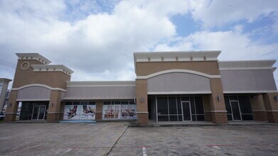 11405 Bellaire Blvd, Houston, TX à louer Photo de l’immeuble– Image 1 sur 7