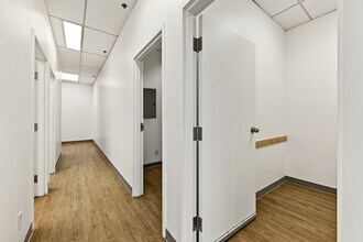 12905 Rue Sherbrooke E, Montréal, QC à louer Photo intérieure– Image 2 sur 8