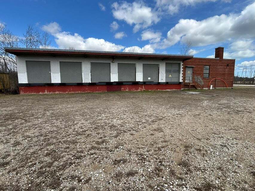 1915 County Highway W hwy, Grafton, WI à vendre Photo de l’immeuble– Image 1 sur 3