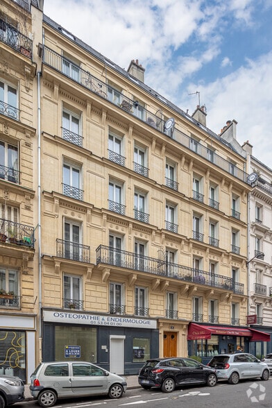 8 Rue Clapeyron, Paris à vendre - Photo de l’immeuble – Image 2 sur 15