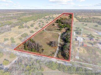 Plus de détails pour 12488 Eastline Rd, Trenton, TX - Spécialisé à vendre