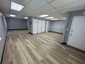 550 Balmoral Cir N, Jacksonville, FL à louer Photo intérieure– Image 1 sur 12