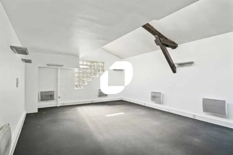 Bureau dans Levallois-Perret à louer - Photo de l’immeuble – Image 2 sur 3