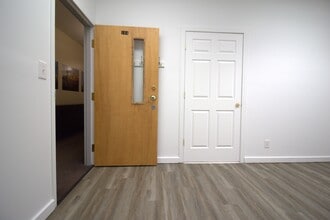 127-133 W Michigan Ave, Ypsilanti, MI à louer Photo intérieure– Image 2 sur 3