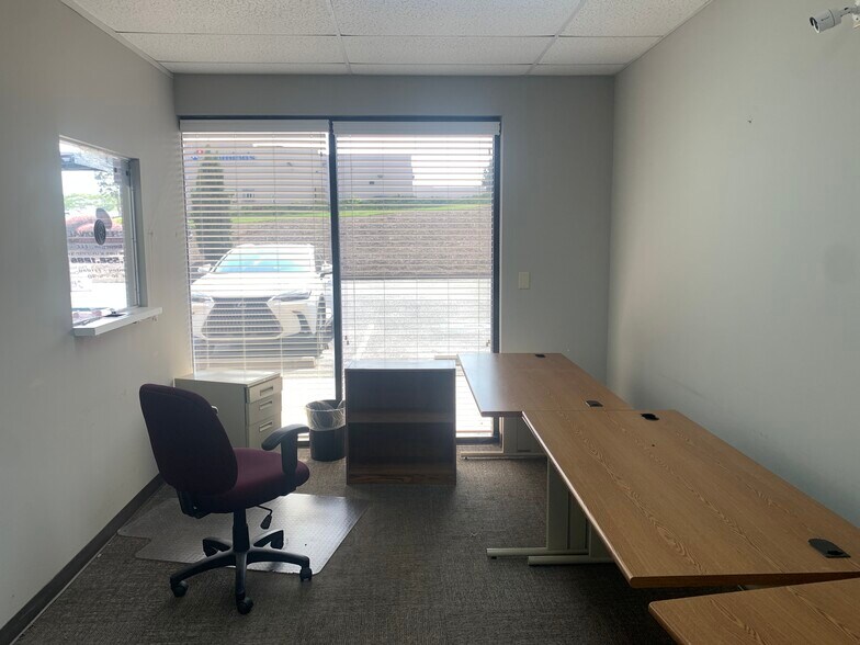 112 W Athens Pky, Athens, GA à louer - Photo de l’immeuble – Image 2 sur 14