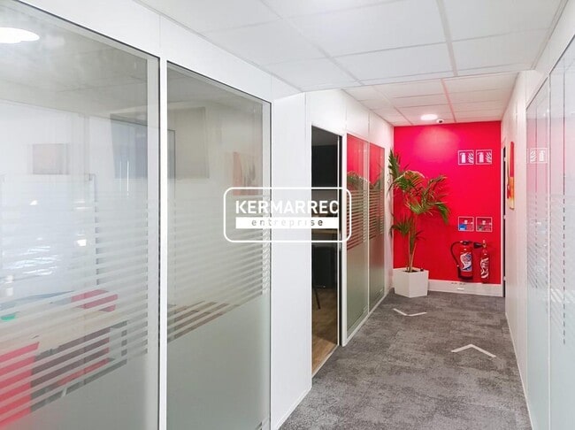Plus de détails pour Bureau à vendre