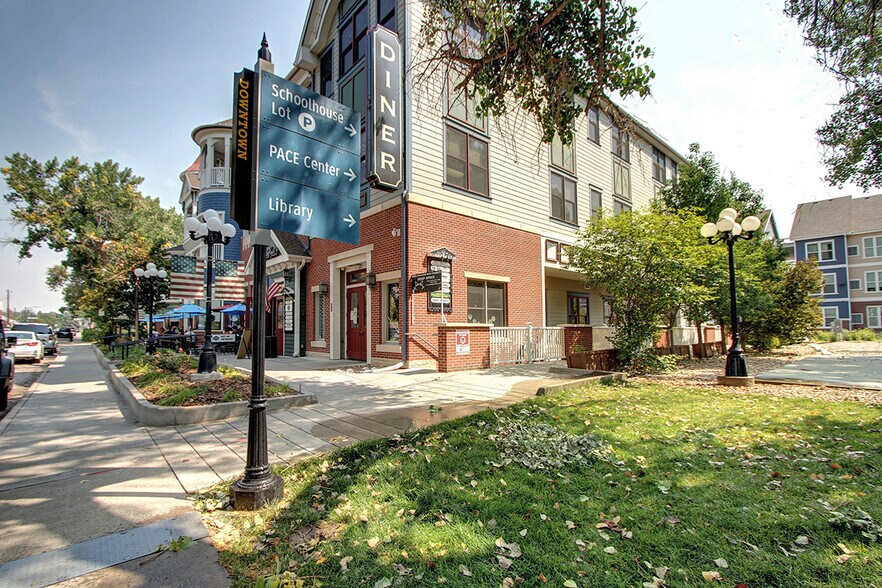 11020 S Pikes Peak Dr, Parker, CO à vendre - Photo de l’immeuble – Image 2 sur 4