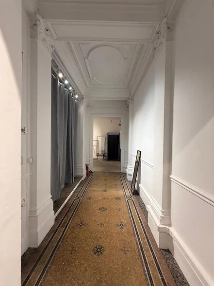 Local commercial dans Boulogne-Billancourt à louer - Photo intérieure – Image 3 sur 3