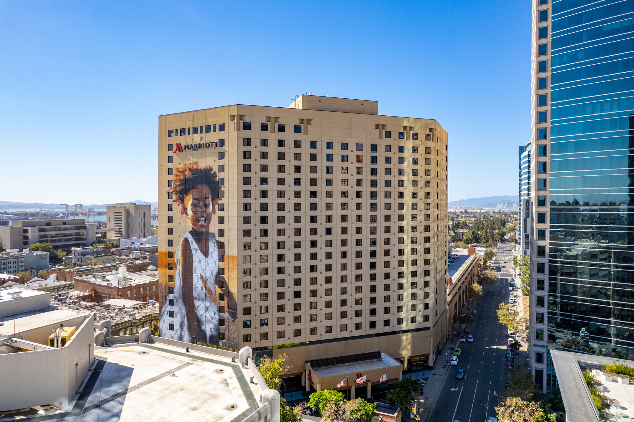 1001 Broadway, Oakland, CA à louer Photo principale– Image 1 sur 5