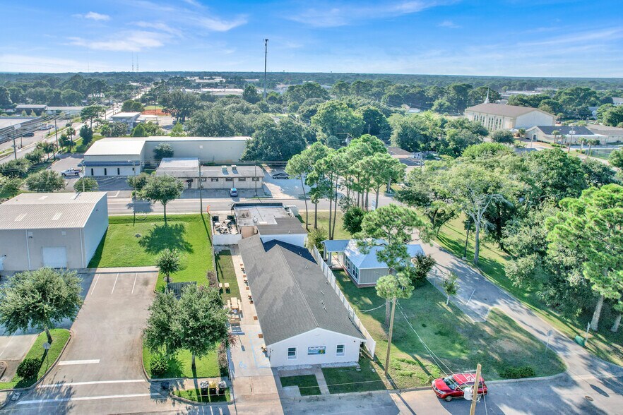 8 Gipson Pl, Fort Walton Beach, FL à vendre - Photo de l’immeuble – Image 3 sur 16