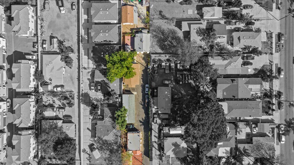 12652 Bradley Ave, Sylmar, CA à vendre - Aérien – Image 2 sur 10