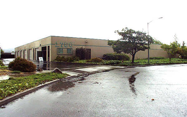 1758 Industrial Way, Napa, CA à louer - Photo de l’immeuble – Image 3 sur 4