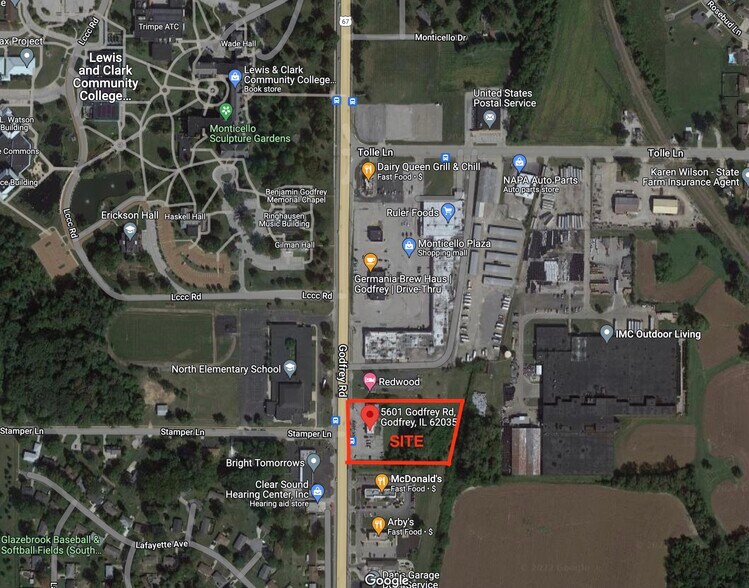 5601 Godfrey Rd, Godfrey, IL à vendre - Photo de l’immeuble – Image 1 sur 3