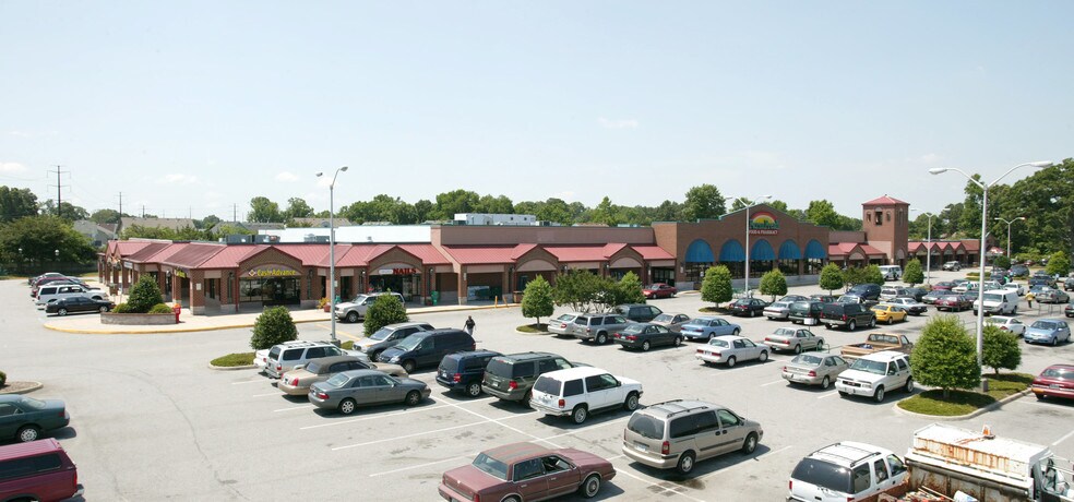 211 Providence Rd, Chesapeake, VA à louer - Photo de l’immeuble – Image 2 sur 6