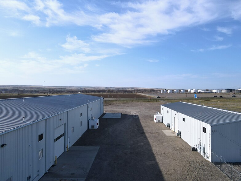 1202 E Railroad St, Laurel, MT à louer - Photo de l’immeuble – Image 2 sur 7
