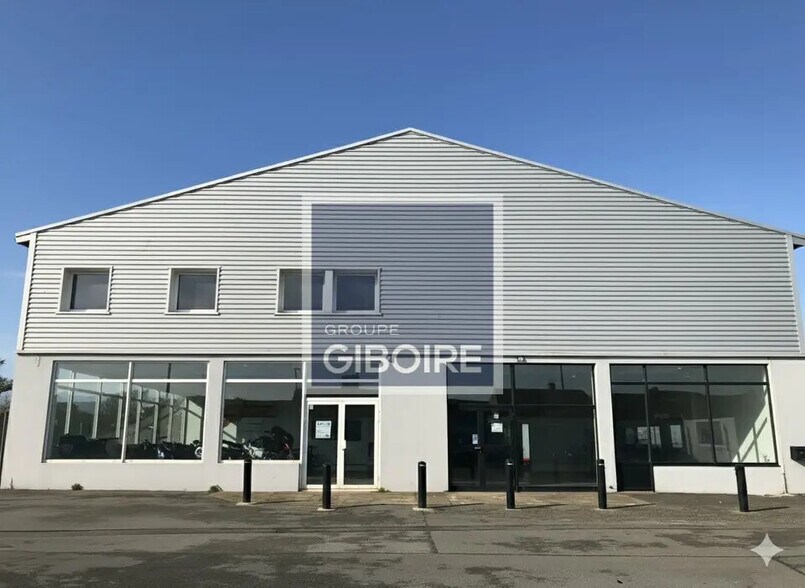 Industriel/Logistique dans Rennes à louer - Photo de l’immeuble – Image 1 sur 12