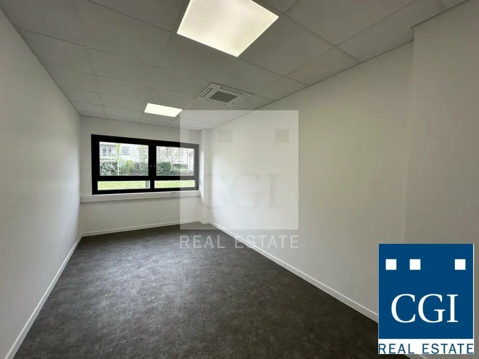 Bureau dans Seyssinet-Pariset à louer Photo de l’immeuble– Image 1 sur 7