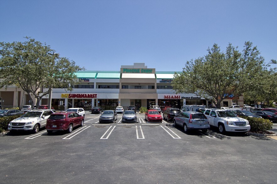 11915-11975 S Dixie Hwy, Pinecrest, FL à louer - Photo de l’immeuble – Image 1 sur 24
