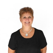 Pamela Kelly