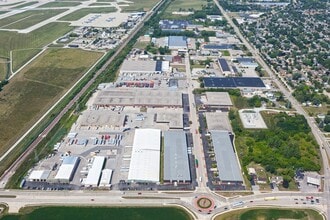 2200 E College Ave, Cudahy, WI - Vue aérienne  vue de carte