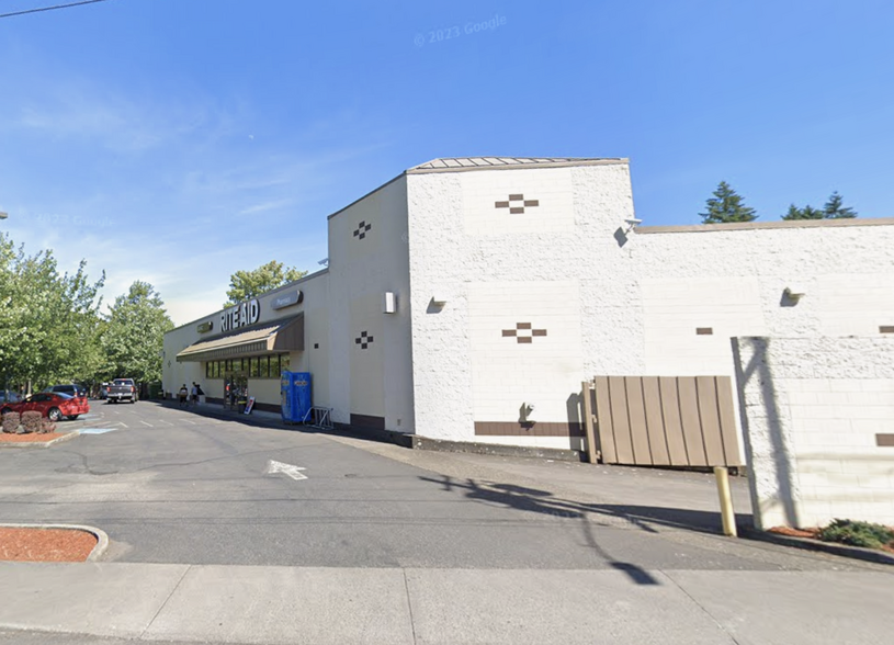 4346 NE Cully Blvd, Portland, OR à louer - Photo de l’immeuble – Image 3 sur 4