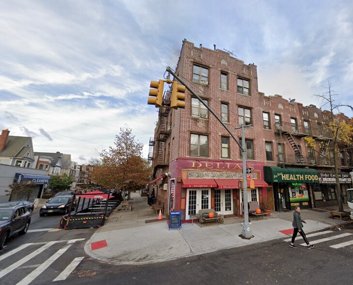 9224 3rd Ave, Brooklyn, NY à vendre - Photo principale – Image 2 sur 4