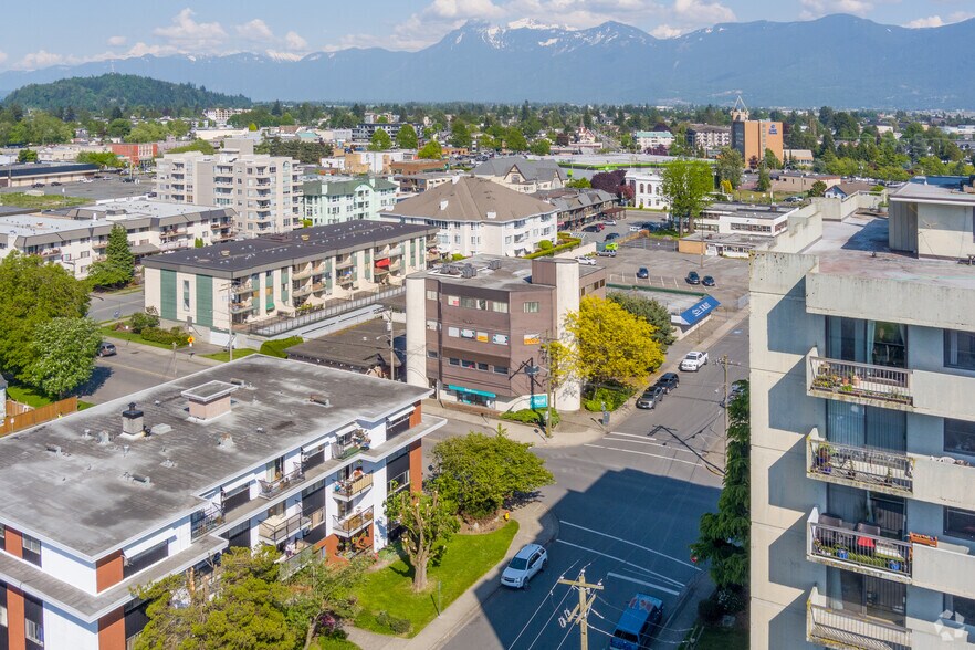 9200 Mary St, Chilliwack, BC à vendre - Aérien – Image 2 sur 26