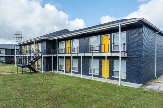 Plus de détails pour 3500 Decker Dr, Baytown, TX - Logement à vendre