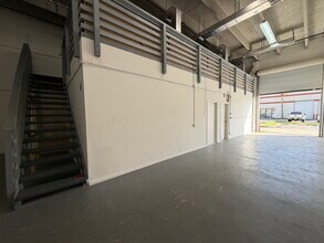 1120 Holland Dr, Boca Raton, FL à louer Photo intérieure– Image 1 sur 9