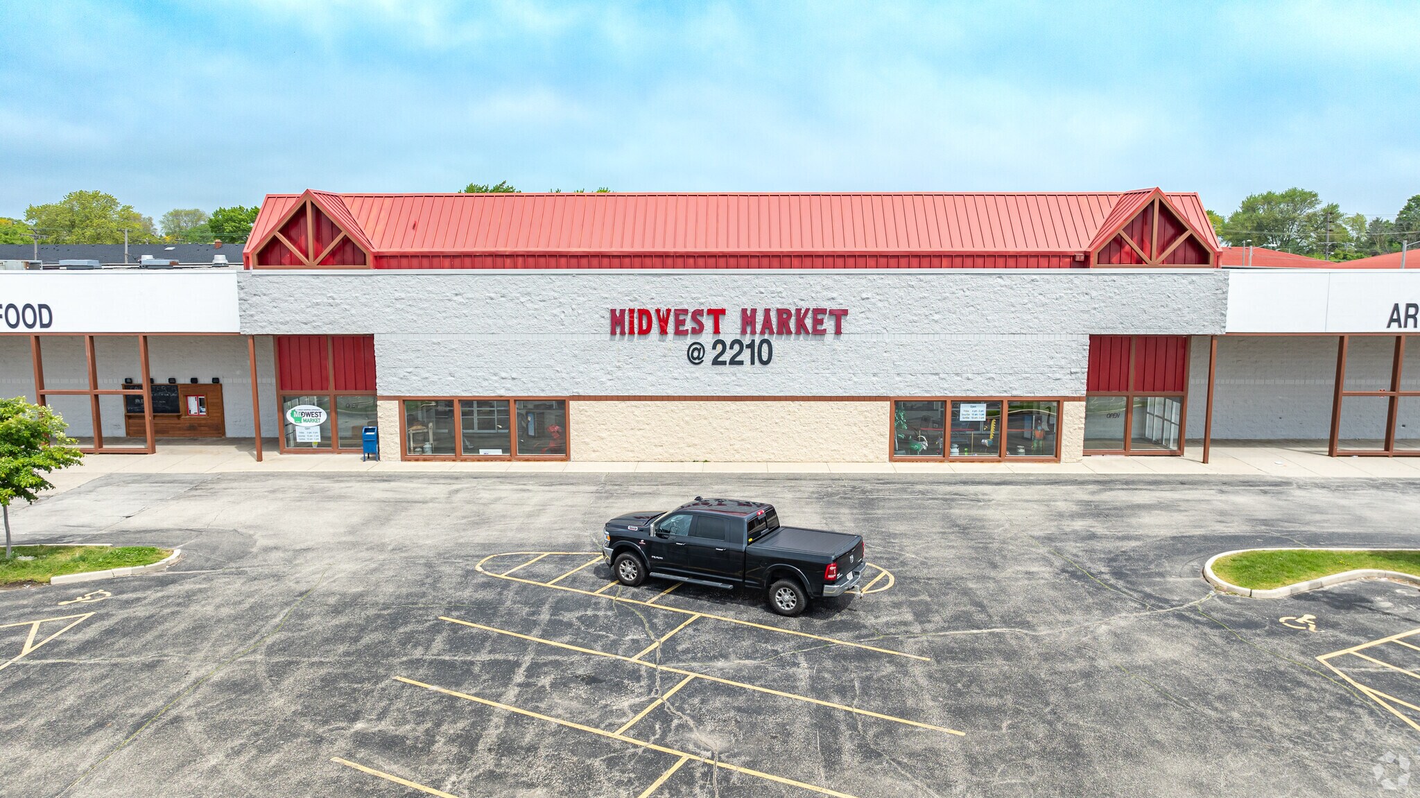 2210-2400 Rapids Dr, Racine, WI à vendre Photo principale– Image 1 sur 28