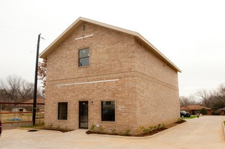 Plus de détails pour 108 Adolphus Ave, Lake Dallas, TX - Local d’activités à vendre