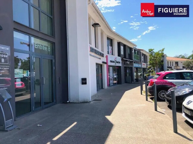 Plus de détails pour 1652 Avenue Paul Jullien, Le Tholonet - Local commercial à vendre