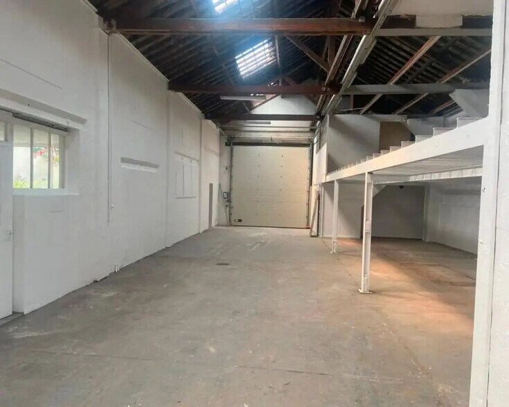 Local d’activités dans Le Havre à louer - Photo intérieure – Image 1 sur 5