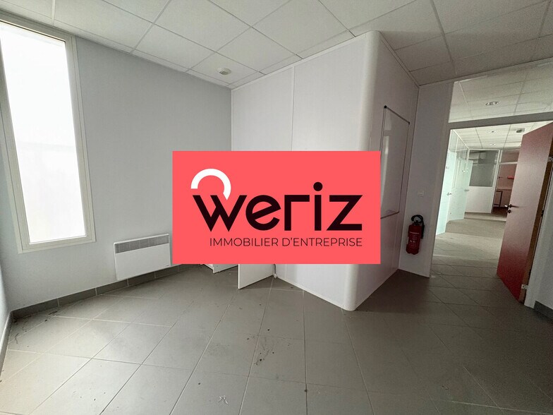 Bureau dans Aubagne à louer - Photo de l’immeuble – Image 3 sur 4