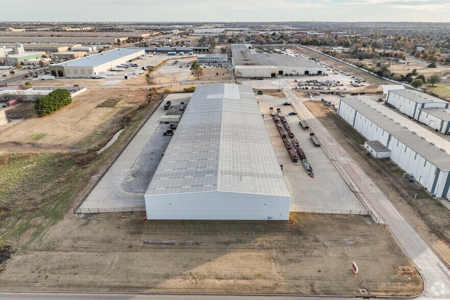 3341 S Council Rd, Oklahoma City, OK à vendre - Aérien – Image 2 sur 6