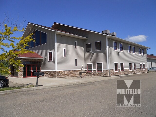 13700 Olean Rd, Sardinia, NY à louer - Photo de l’immeuble – Image 2 sur 12