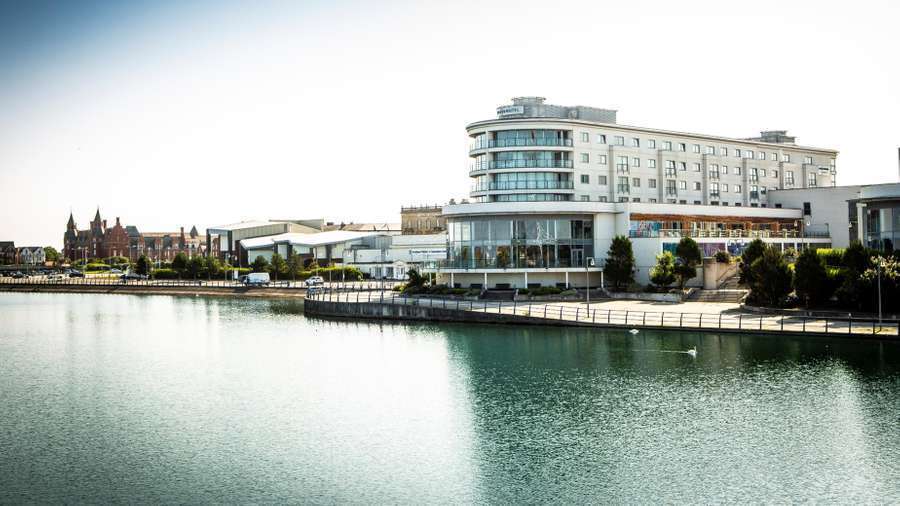 Promenade, Southport à vendre - Photo principale – Image 1 sur 19